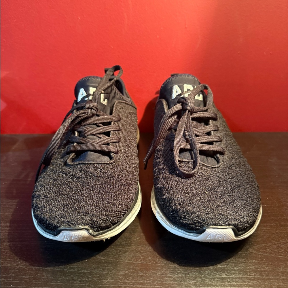 APL Women’s Techloom Phantom Sneakers, Size 8